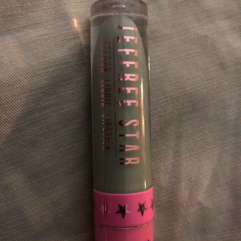 Lip stick
